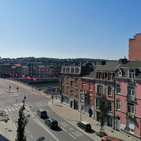 Superbe Appartement Neuf Et Moderne A Lieja Exterior foto