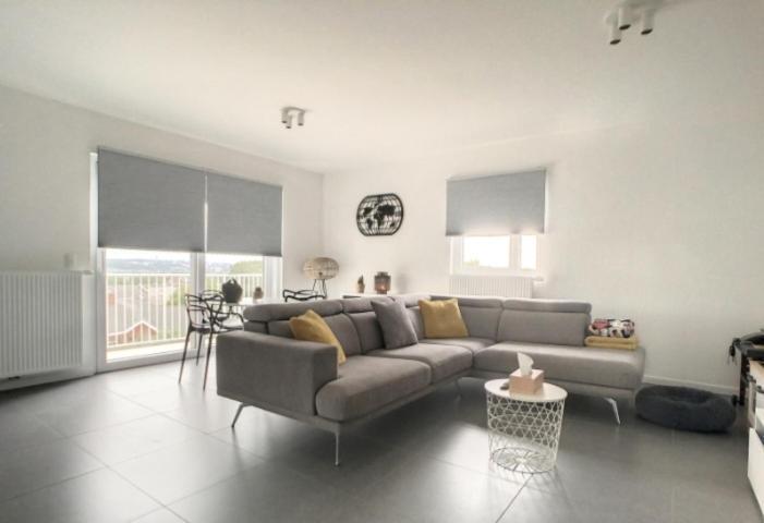 Superbe Appartement Neuf Et Moderne A Lieja Exterior foto
