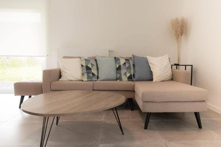 Superbe Appartement Neuf Et Moderne A Lieja Exterior foto